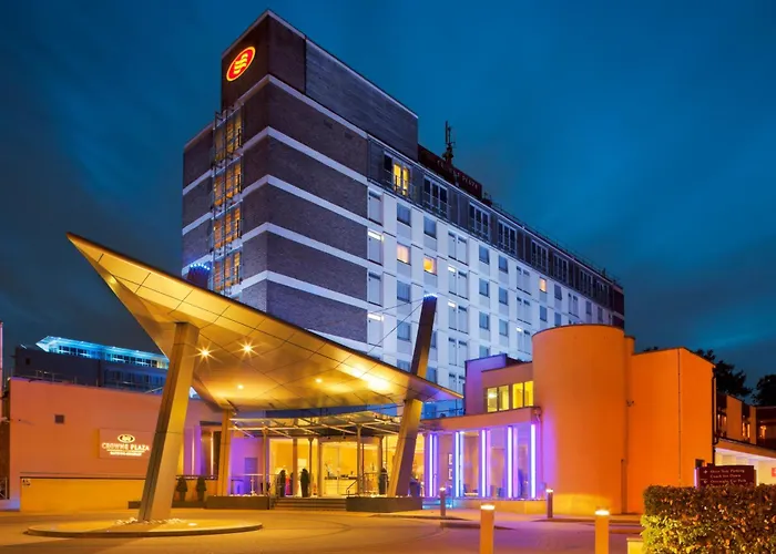 Crowne Plaza London - Gatwick Airport By IhgAirport Hotel